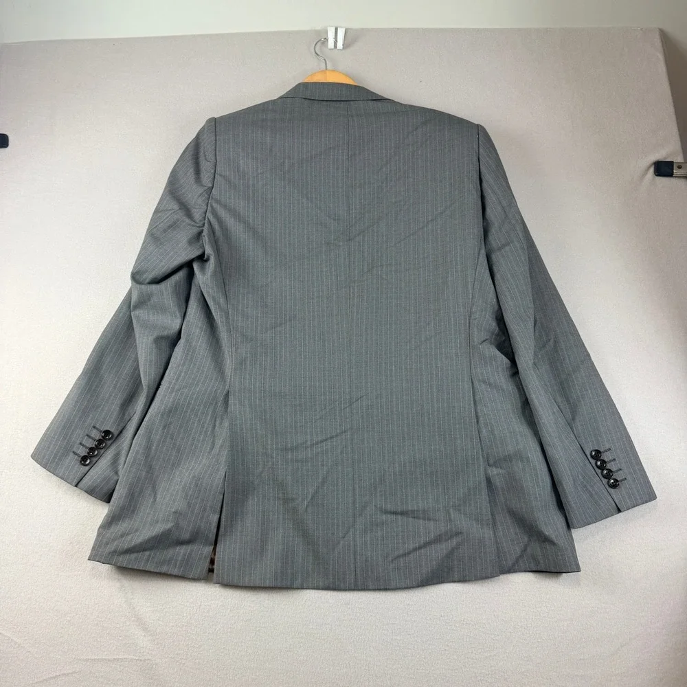 Sarar Platinum Grey Pinstripe Blazer Vitale Barberis Canonico Super 120 Wool 42R